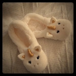 Unicorn slippers 🦄